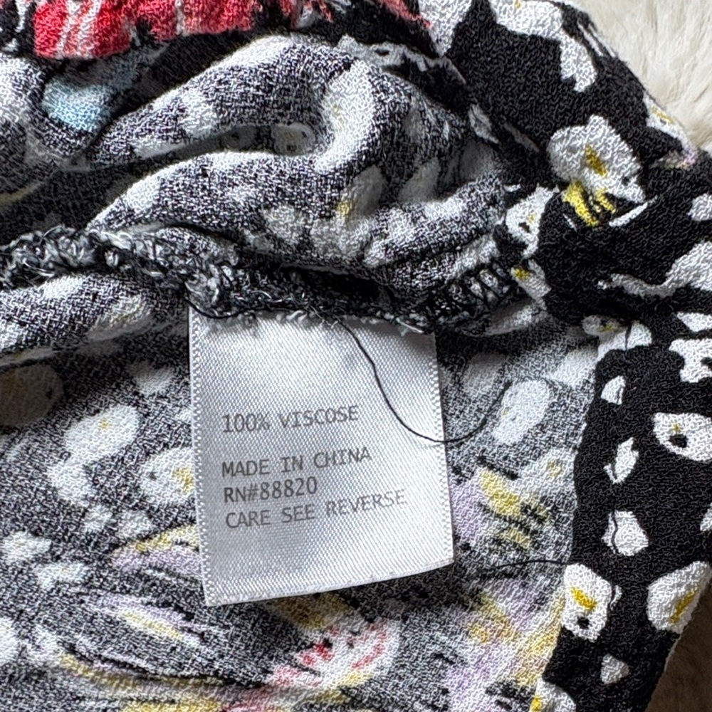 Cynthia Rowley Black Floral Blouse - Picture 7 of 8
